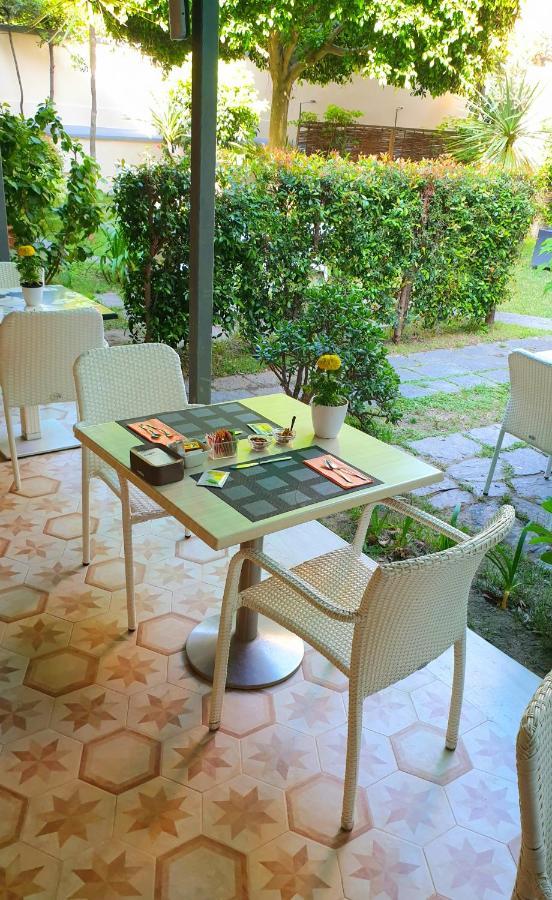 Tropeacentro Bed & Breakfast Bagian luar foto